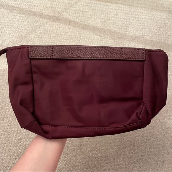 lululemon Travel Easy Kit *4.5L - Picture 2 of 6